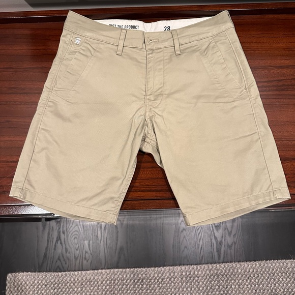 G-Star RAW Men's Tan Shorts - Picture 1 of 7